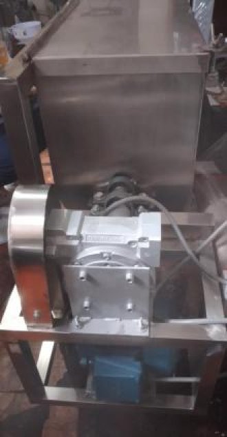  MEZCLADORA DE ALIMENTOS